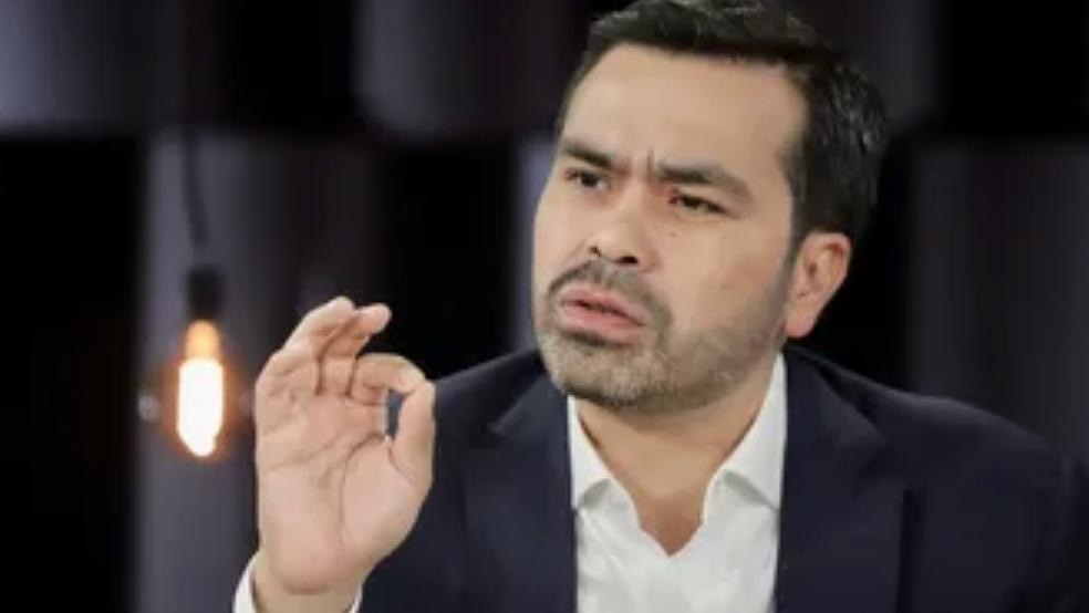 Máynez señala a Morena por conservar el fuero de “Alito” Moreno